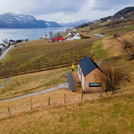 Camping Charming Tiny House With Panorama View Sandane