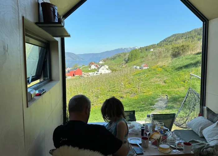 Charming Tiny House With Panorama View * 桑讷